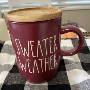 Sweater weather Rae dunn mug with wooden leaf lid 🍁